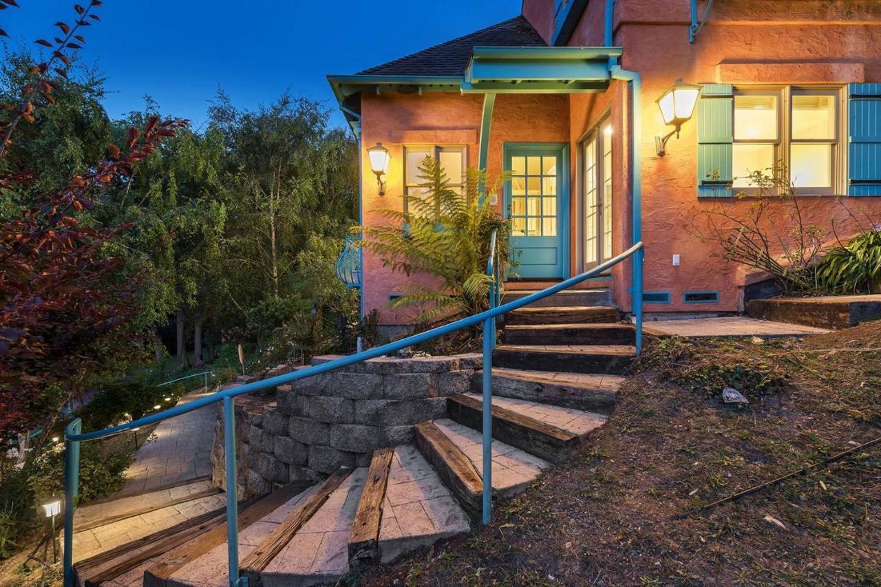 @ Marbella Lane Tuscan Villa With Hot Tub Pacifica Exterior photo